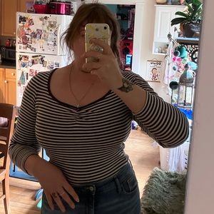 🖤🤍Striped Sweetheart Top🤍❤️